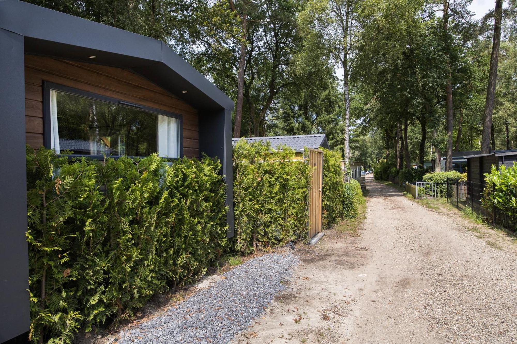 Veluwe Luxury With Private Sauna And Hot Tub - Swimming Pool Tennis Court Supermarket Bowling Alley Theatre And Entertainment For Children Apartamento