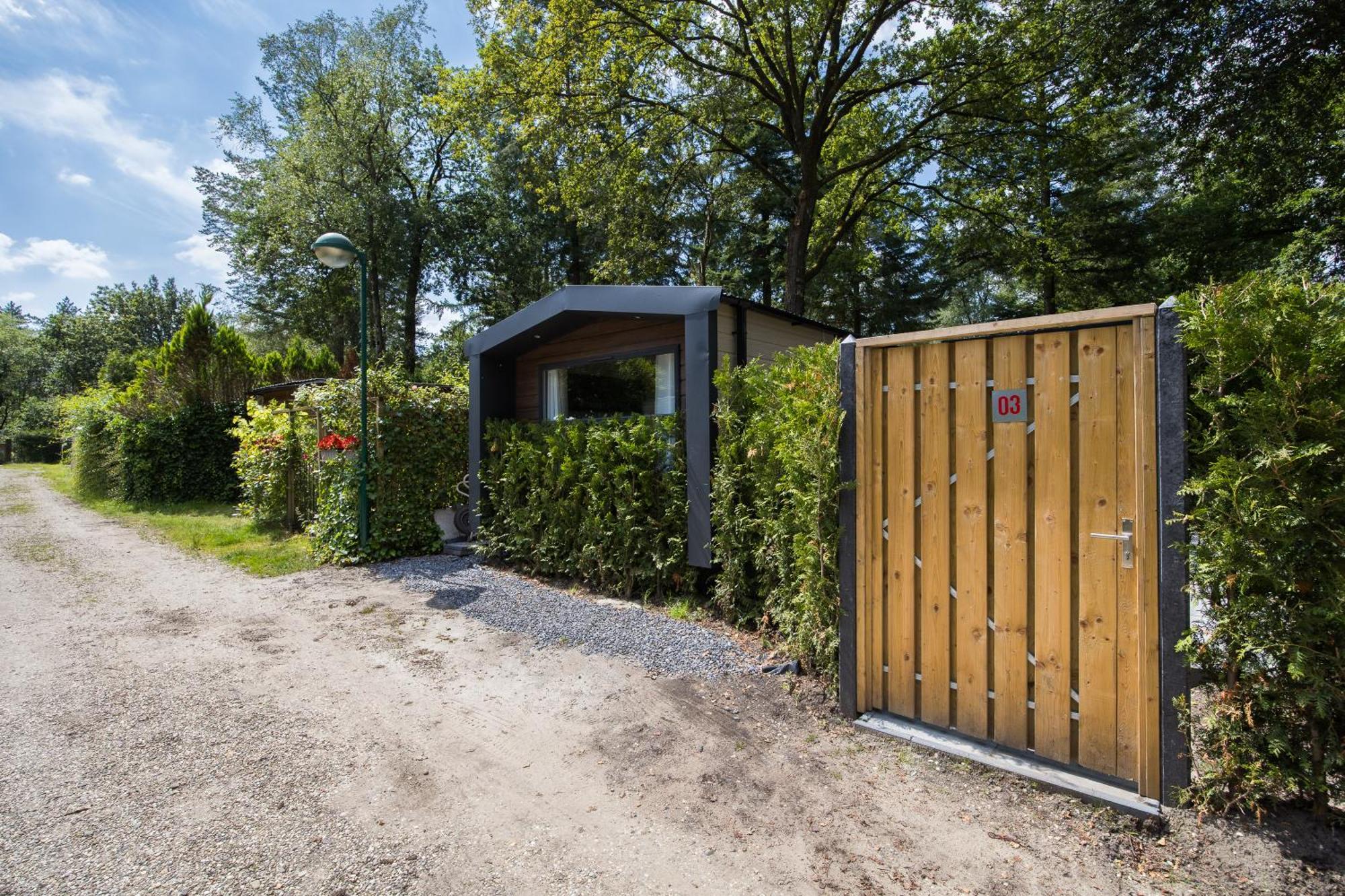 Apartamento Veluwe Luxury With Private Sauna And Hot Tub - Swimming Pool Tennis Court Supermarket Bowling Alley Theatre And Entertainment For Children Hoenderloo