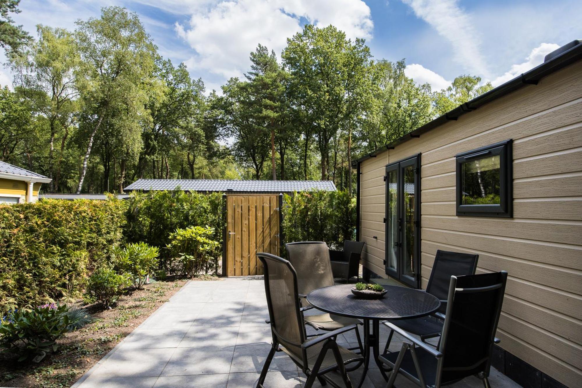 Veluwe Luxury With Private Sauna And Hot Tub - Swimming Pool Tennis Court Supermarket Bowling Alley Theatre And Entertainment For Children